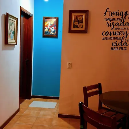 Exelente Localiazação - 50m Enseada e Pitangueiras - Apt Saint Patrick-2